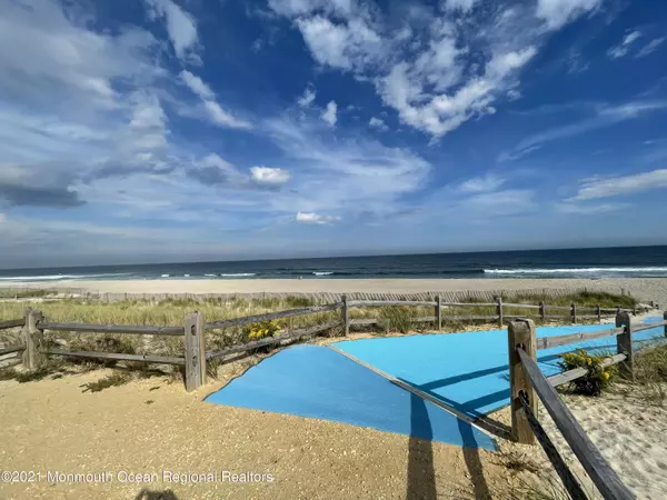 South Seaside Park, NJ 08752,1 21st Avenue #4D