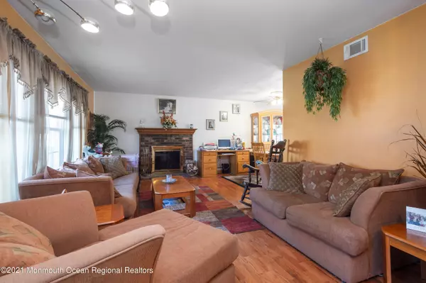 Toms River, NJ 08753,1025 Culpepper Drive