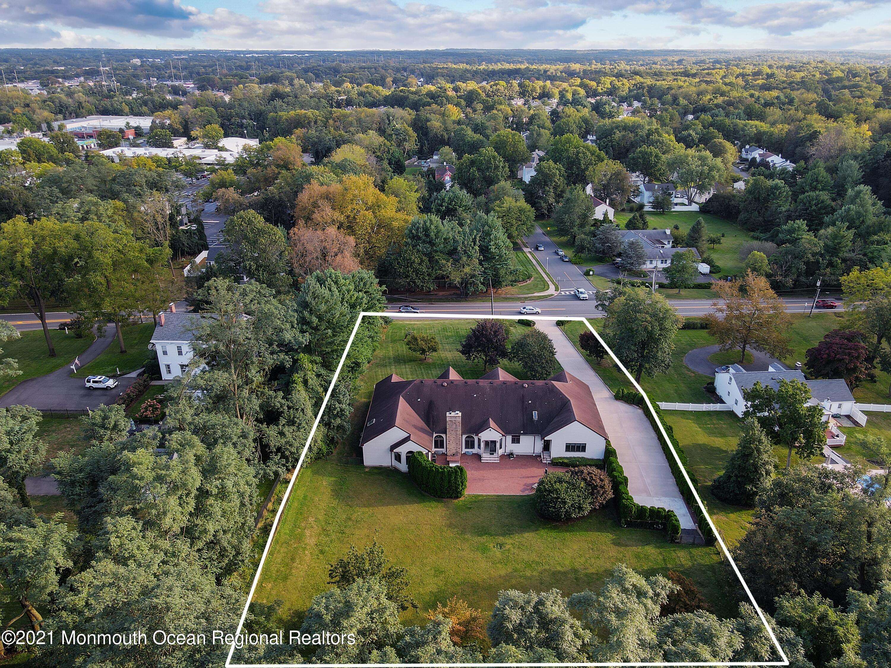 Tinton Falls, NJ 07701,735 Sycamore Avenue