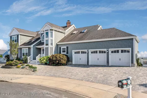 Lanoka Harbor, NJ 08734,1302 Exeter Place