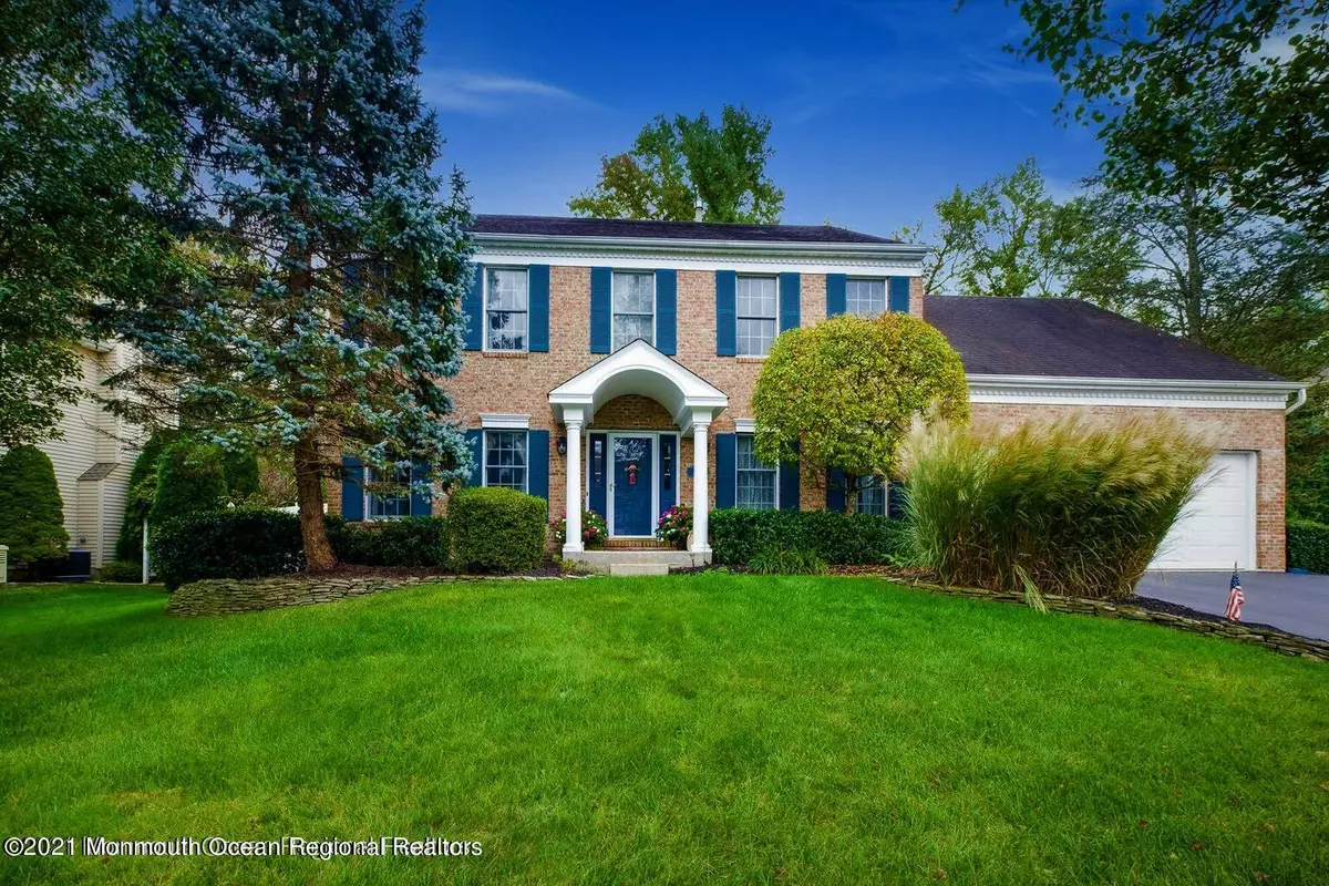 Farmingdale, NJ 07727,72 Vardon Way