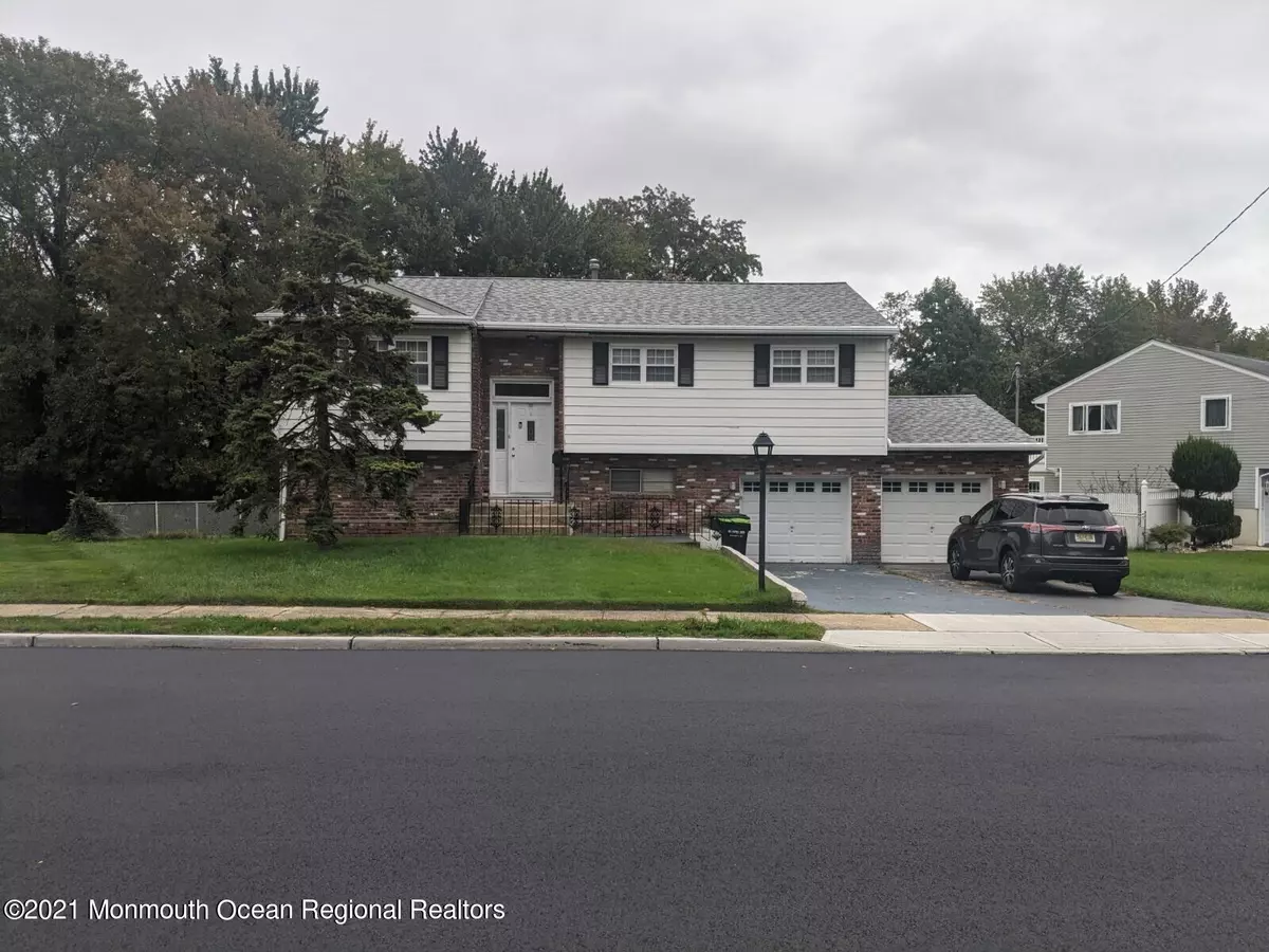 Hazlet, NJ 07730,10 Coleridge Avenue