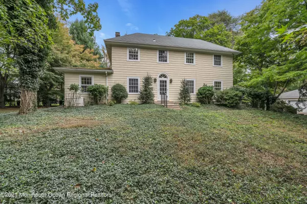 13 Buttonwood Lane, Rumson, NJ 07760