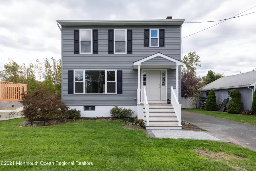 25 Leonard Avenue, Atlantic Highlands, NJ 07716