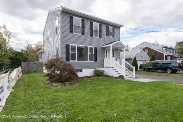 Atlantic Highlands, NJ 07716,25 Leonard Avenue