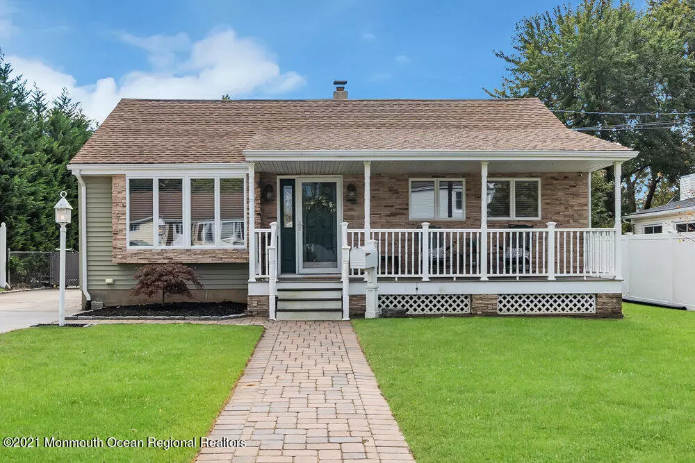 Eatontown, NJ 07724,24 Pearce Avenue