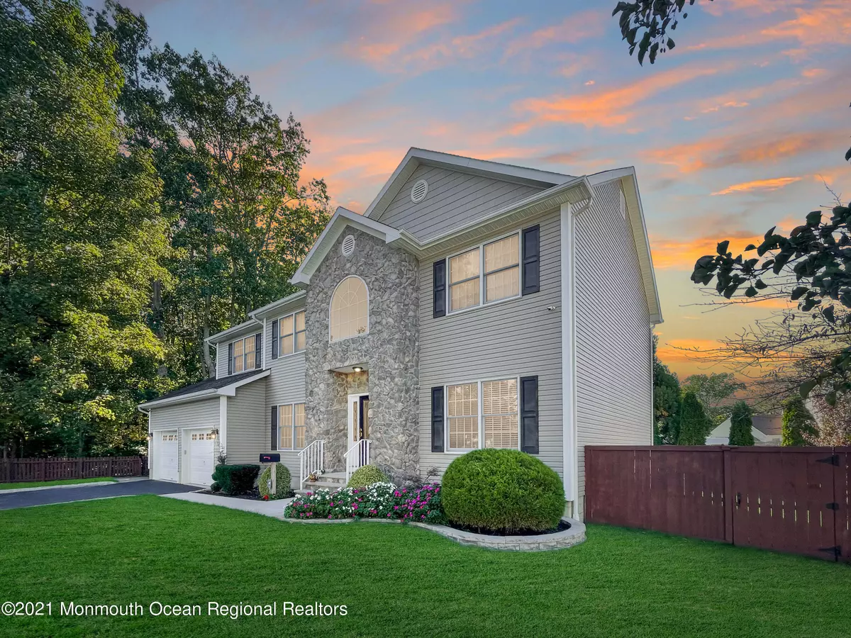 Spotswood, NJ 08884,223 Brooklyn Avenue