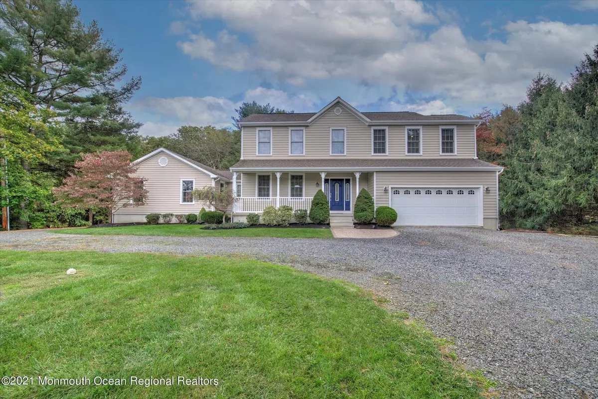 Cream Ridge, NJ 08514,17 Hill Lane