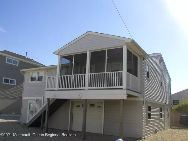 Long Beach Twp, NJ 08008,8 W Jacqueline Avenue