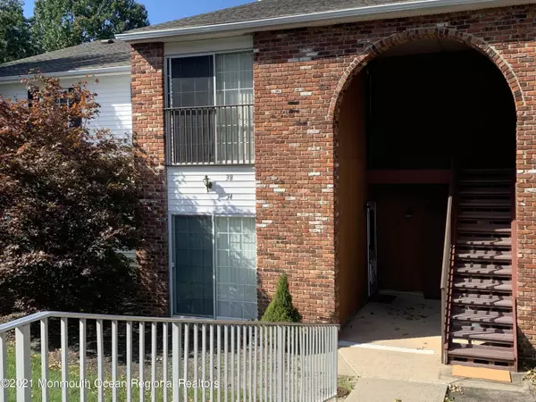 38 Frontier Way, Tinton Falls, NJ 07753