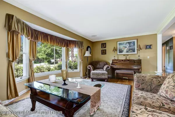 Toms River, NJ 08755,88 Peacock Place