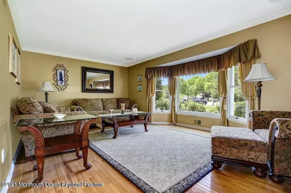 Toms River, NJ 08755,88 Peacock Place