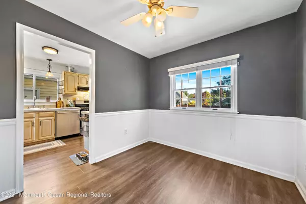 Eatontown, NJ 07724,21 Pearce Avenue