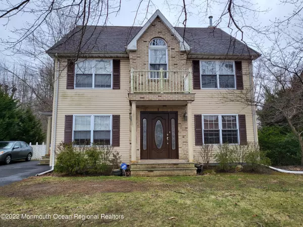 3 Gordons Corner, Englishtown, NJ 07726