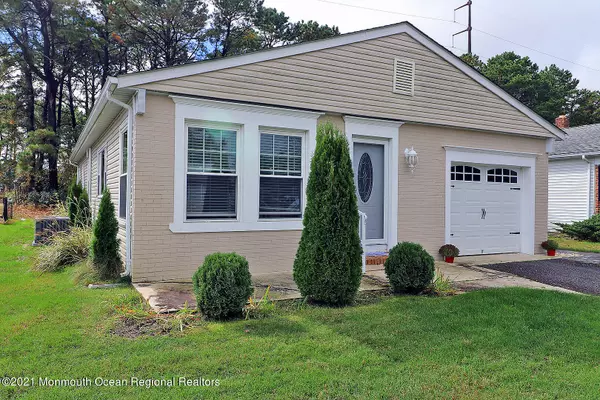 Toms River, NJ 08757,83 San Carlos Street