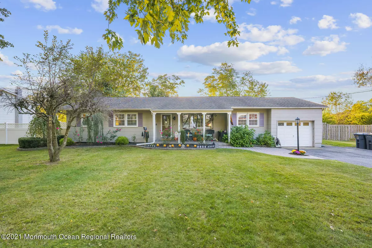 Toms River, NJ 08753,92 Curtis Place