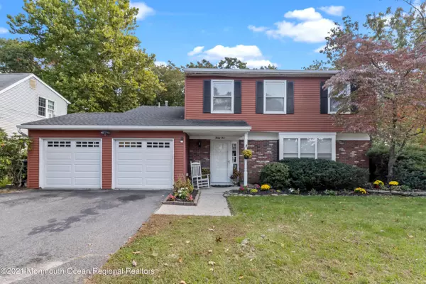 35 Cannon Ball Drive, Howell, NJ 07731