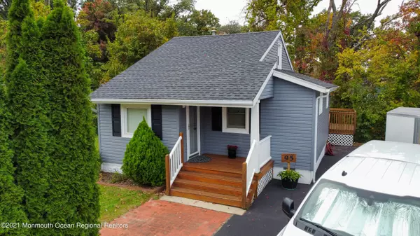 Keyport, NJ 07735,95 Wayside Drive