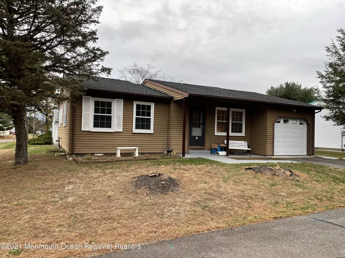 Whiting, NJ 08759,1 Cranston Court