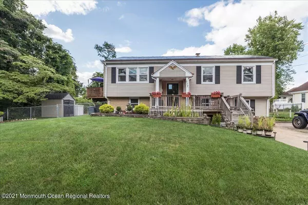 517 Union Avenue, Lakehurst, NJ 08733