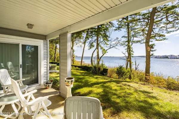 Toms River, NJ 08753,116 Waters Edge Drive