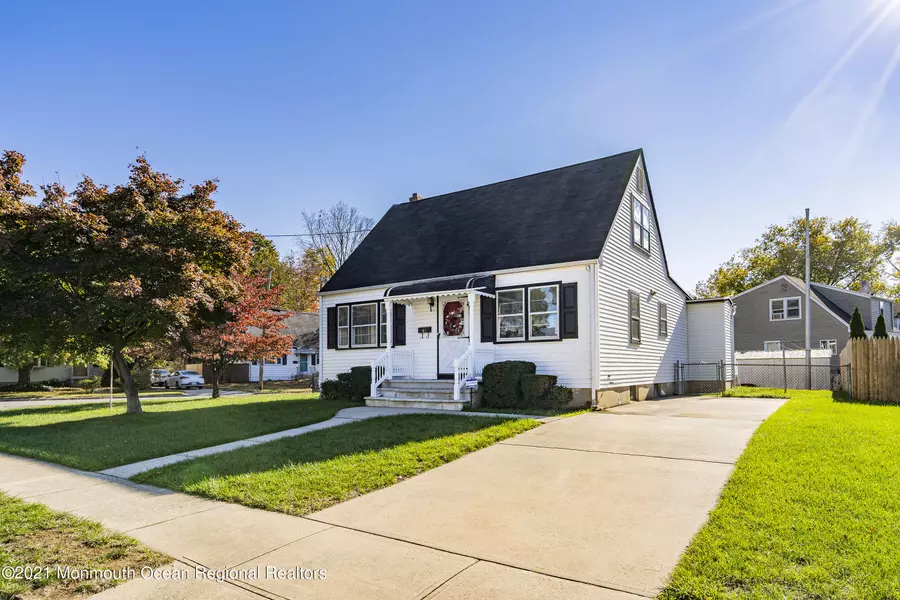 61 Brockton Road, Hamilton, NJ 08619