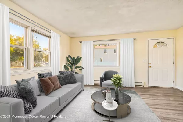 Keyport, NJ 07735,197 Raritan Street