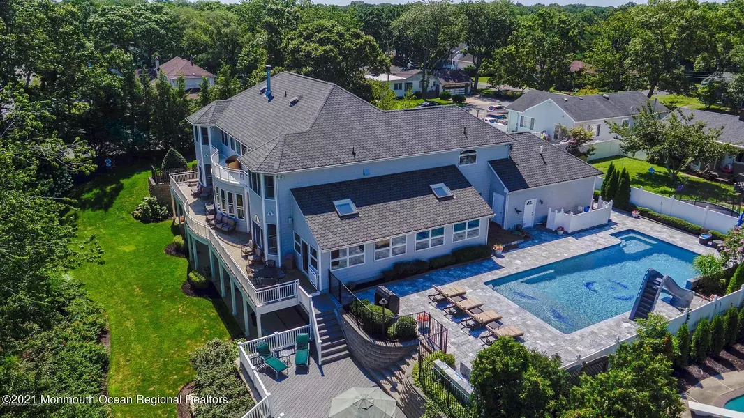 501 Monument Road, Pine Beach, NJ 08741