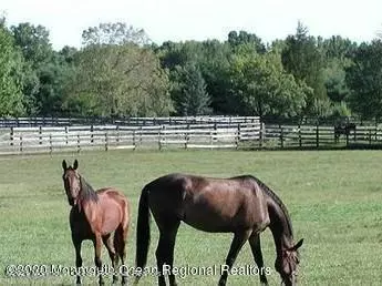 Cream Ridge, NJ 08514,99 Meirs Road