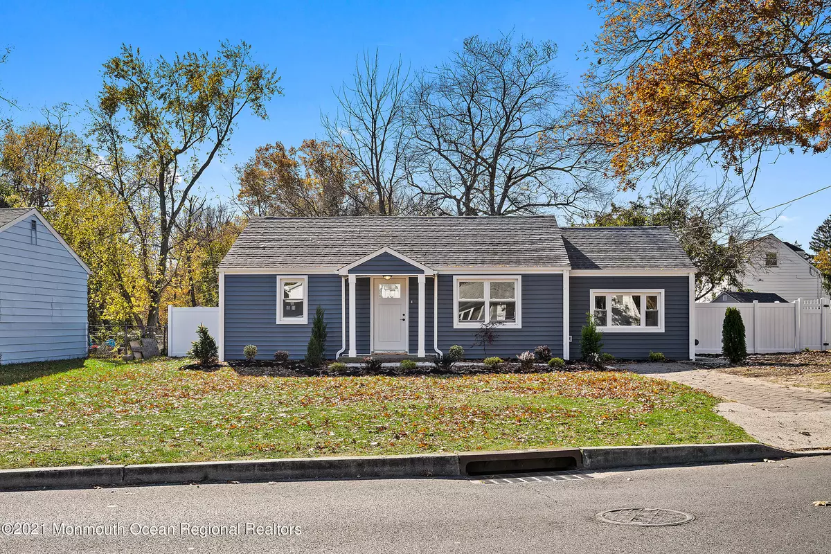 Spotswood, NJ 08884,105 Snowhill Street