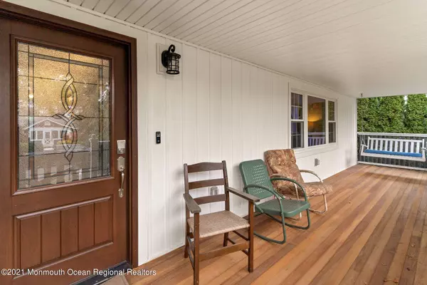 Atlantic Highlands, NJ 07716,88 E Lincoln Avenue