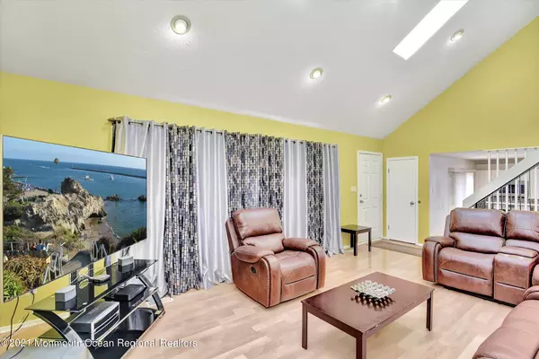 Monmouth Junction, NJ 08852,20 Magnolia Court