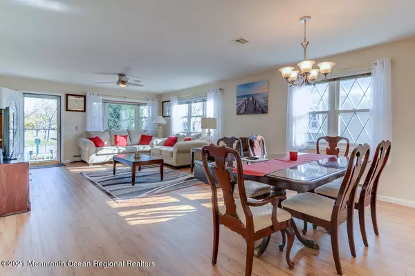 Toms River, NJ 08757,295 Costa Mesa Drive