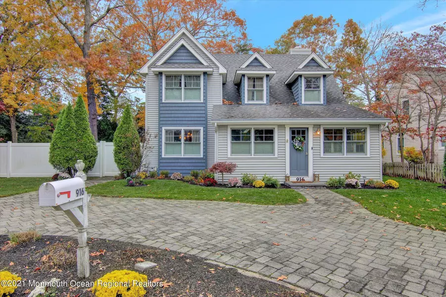 916 Lincoln Avenue, Pine Beach, NJ 08741