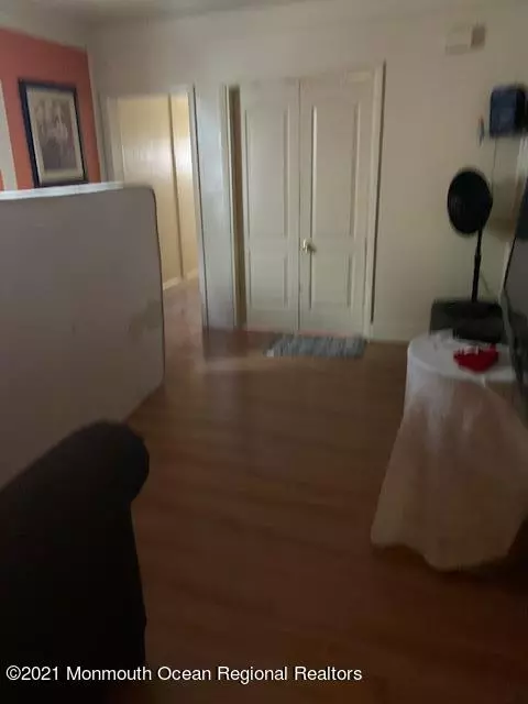 Trenton, NJ 08629,126128 Columbus Avenue