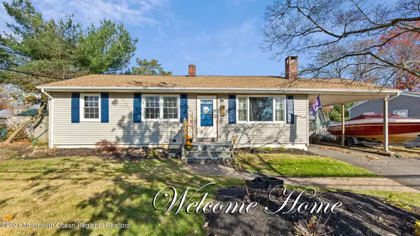 938 Raleigh Drive, Toms River, NJ 08753