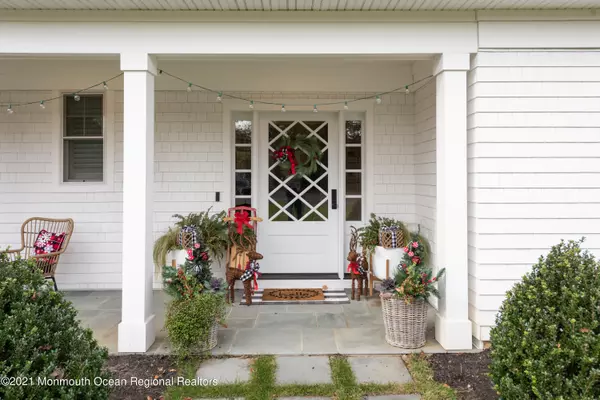 Rumson, NJ 07760,76 Navesink Avenue