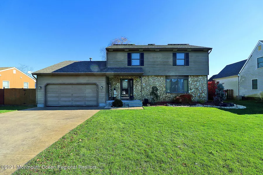 814 Michelle Court, Lanoka Harbor, NJ 08734