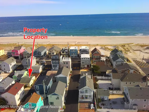 12 E Surf Way, Lavallette, NJ 08735