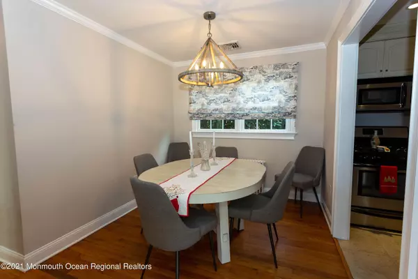 Fair Haven, NJ 07704,30 2nd Street