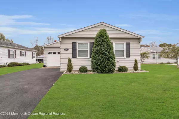 Toms River, NJ 08757,318 Port Royal Drive