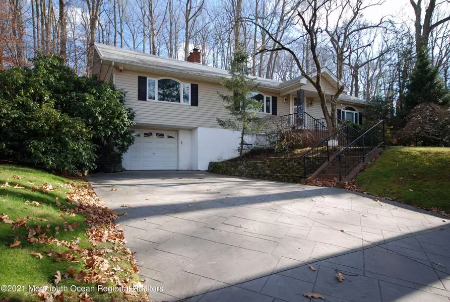 5 Harmony Hill Road, Allentown, NJ 08501