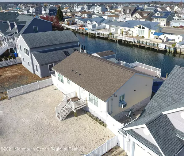 Beach Haven West, NJ 08050,112 Mary Alice Road