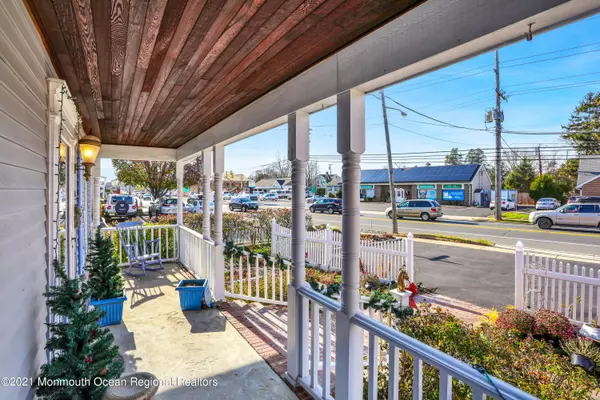 Sea Girt, NJ 08750,802 7th Avenue