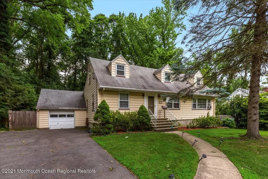 14 Hilltop Terrace, Wayne, NJ 07470