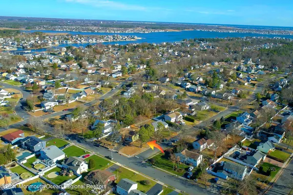 Toms River, NJ 08753,101 Baywood Drive