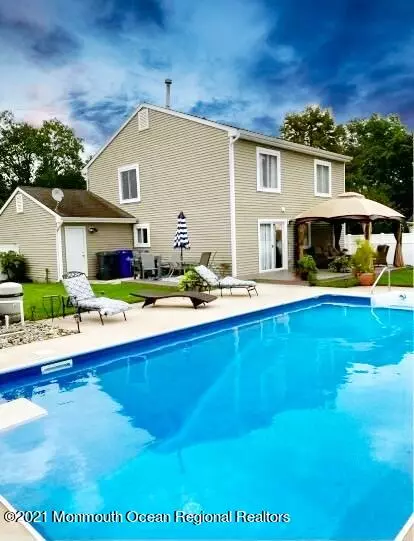1430 Pueblo Court, Toms River, NJ 08755