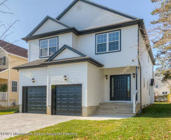 207 Longfellow Avenue, Toms River, NJ 08753