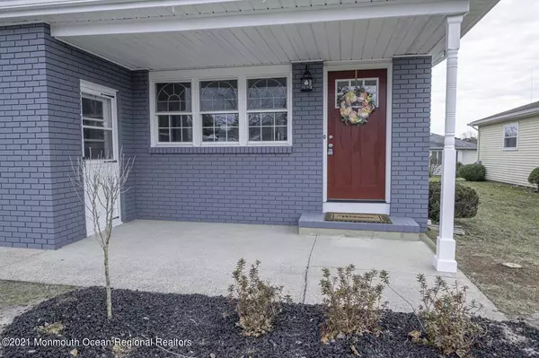 Toms River, NJ 08757,6 Harrington Drive S