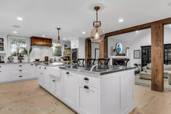 Rumson, NJ 07760,54 Wardell Avenue